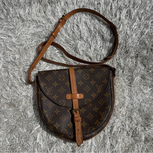 Louis Vuitton 'Chantilly Pm' Saddle Bag in Brown